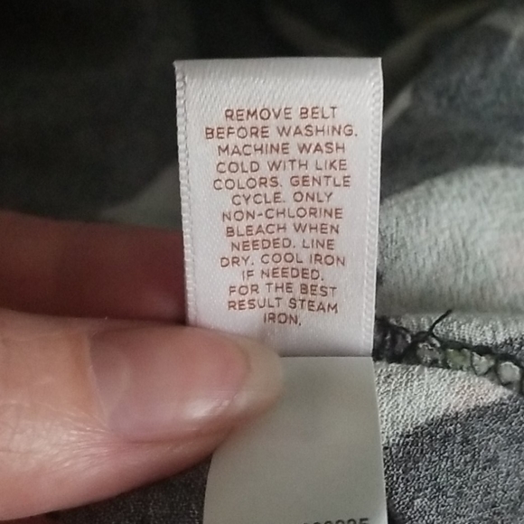 Lauren Conrad Dress - Picture 7 of 7